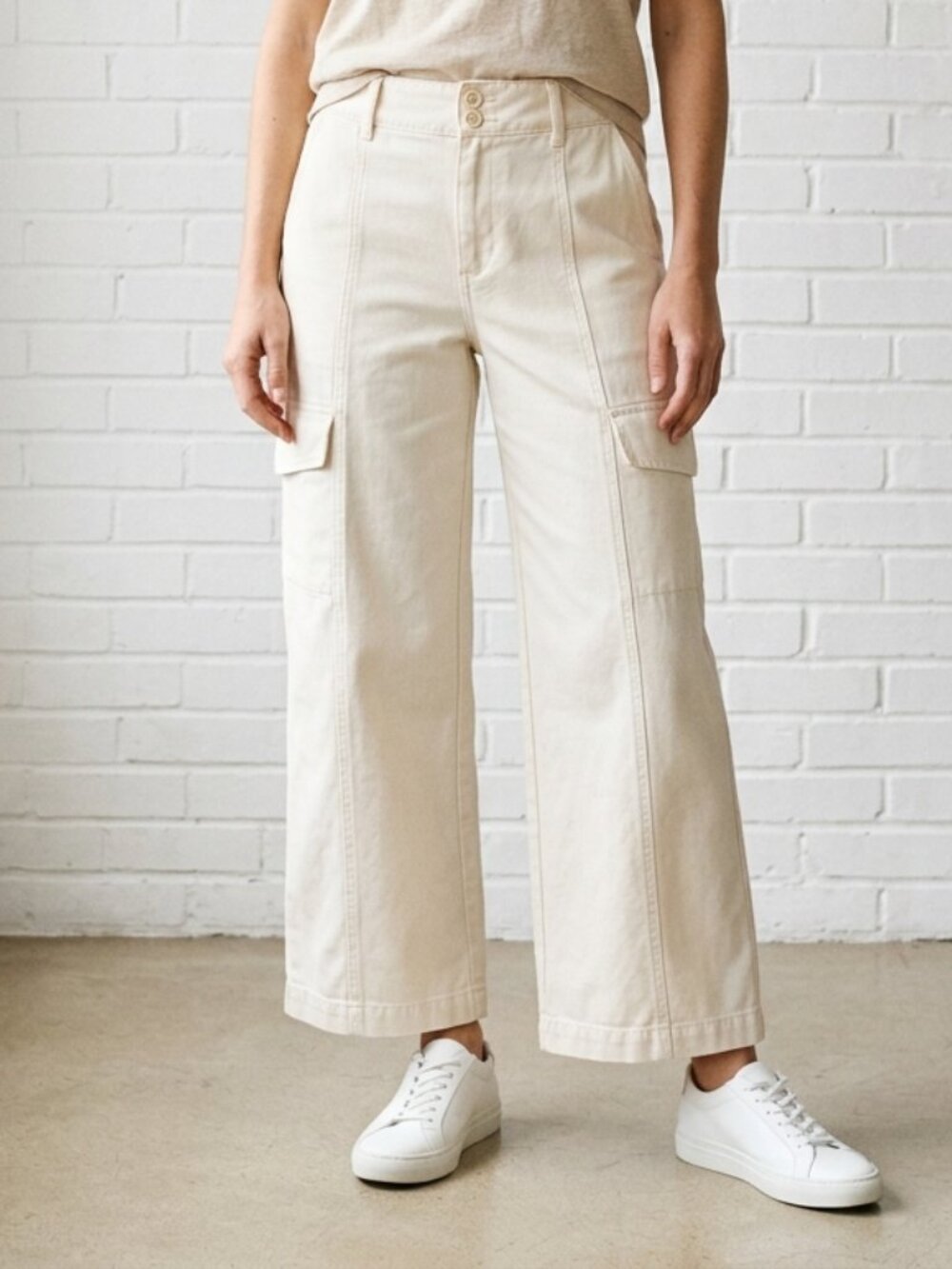 Sanctuary Womens Cargo Pants Wide Leg Size 30 Birch Mid Rise Relaxed Fit NWT